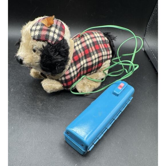 Vtg Yonezawa 1950s Japan Battery Operated Walking Dog Toy Light Up Eyes!Works! - Picture 1 of 9